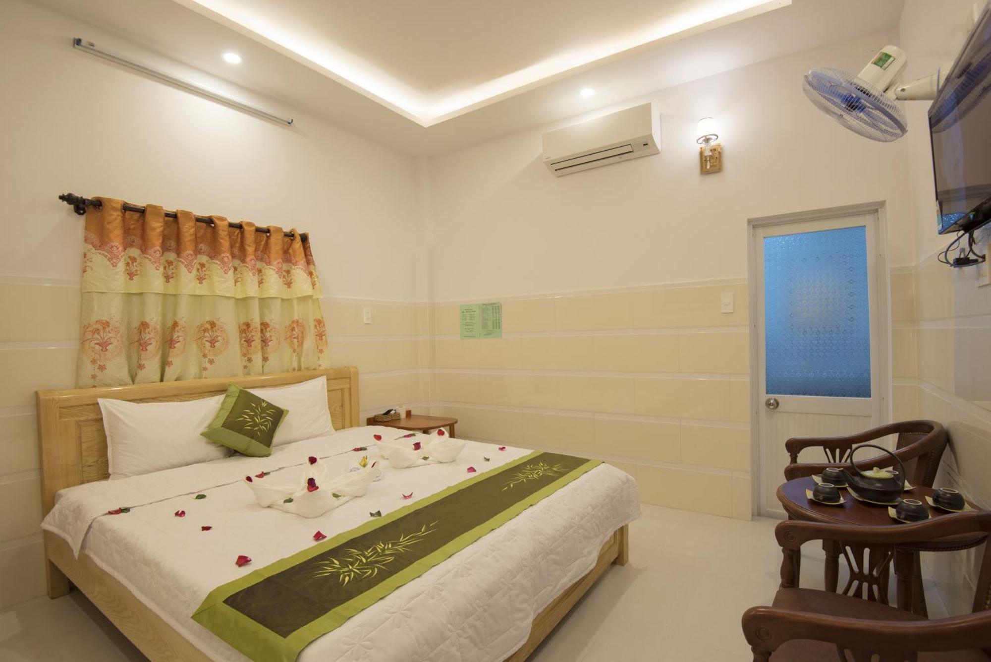 Homestay Bong House 2 *